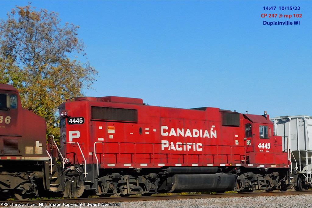 The former Soo GP38-2 wears a red uniform